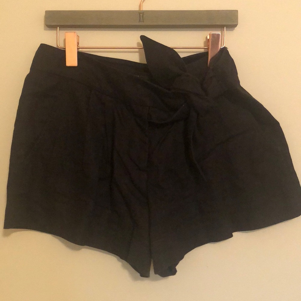 MM Couture Paper Bag Black Linen Shorts